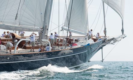 S/Y METEOR to Race at 2017 Candy Store Cup 