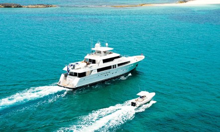 M/Y ARIOSO Available for New Year's Charter in the Grenadines 