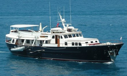 Charter Yacht ‘Santa Maria’ Undergoing Refit