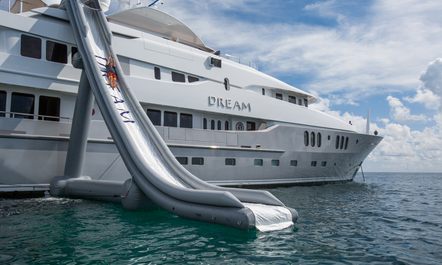 M/Y DREAM Offers Summertime Deal