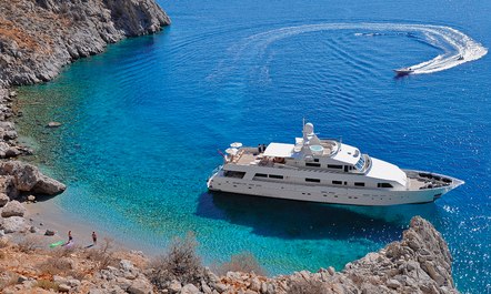 M/Y LIONSHARE announces unbeatable discount on Mediterranean yacht charters