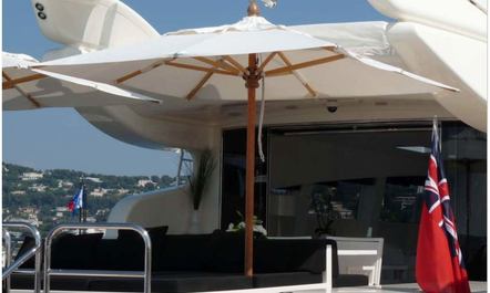 M/Y FRIDAY Offers Discount on Weekly Charters