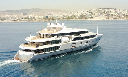 M/Y SERENITY Available for Peak Season Charter