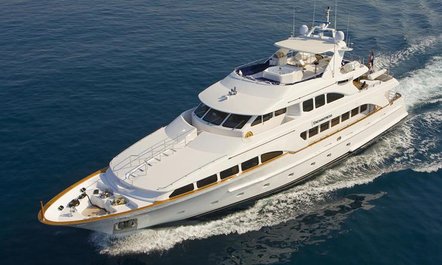 M/Y ENCHANTRESS Offers 10% Rate Reduction In The Mediterranean
