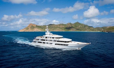 Feadship Completes Refit of Utopia