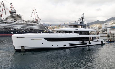 Superyacht GO hits the water: Tankoa successfully launch first T450
