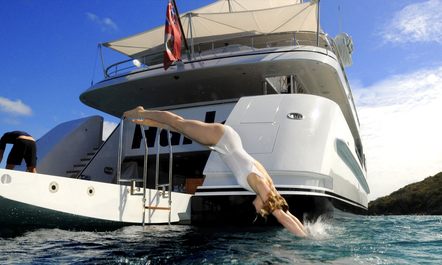 Feadship yacht charter offer: special rate on M/Y HARLE 