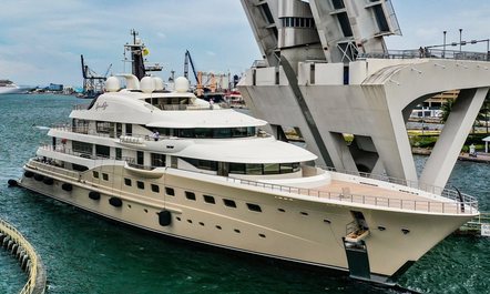 Superyachts arrive on the scene for Fort Lauderdale Boat Show 2019