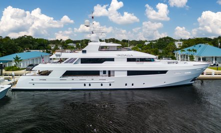 Explore the Bahamas with luxury charter yacht VALHALLA