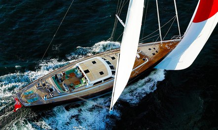 S/Y WHISPER Reduces Rate In The Caribbean