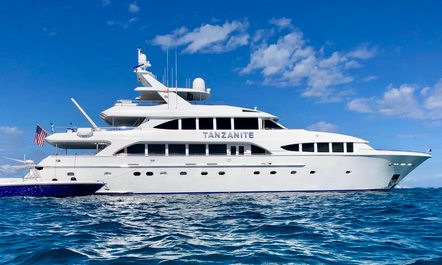 TANZANITE opens Caribbean yacht charter bookings for winter 2026/2027