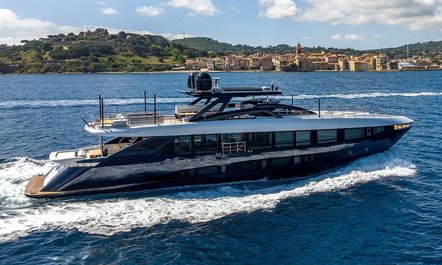 36M Superyacht ARSANA joins Mediterranean yacht charter fleet