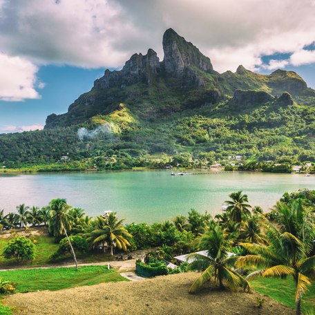 Overview of a mountain peak on the island of Tahiti