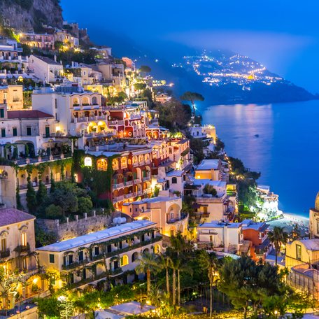 Overview of the Sorrento Peninsula at dusk