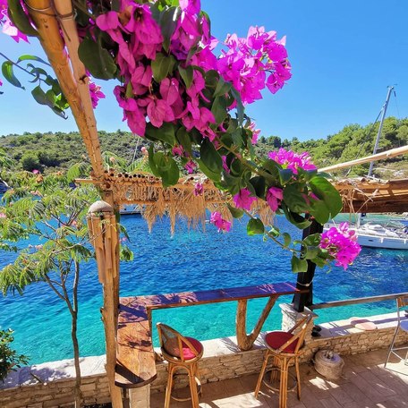 Croatia - Lonely Paradise restaurant