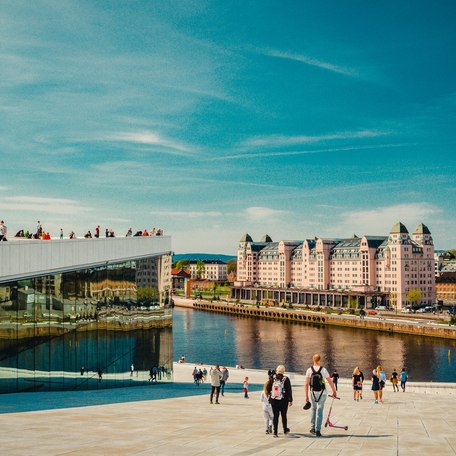 Overview of the exteriors of the Oslo Opera House