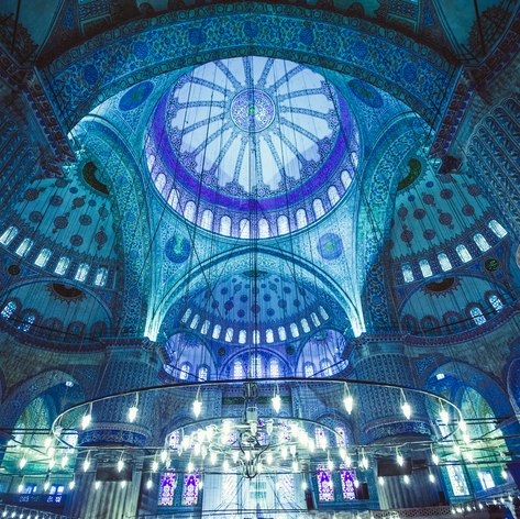 Visit the Blue Mosque Courtyard in Istabul