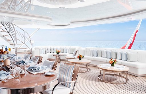 superyacht lady e alfresco dining