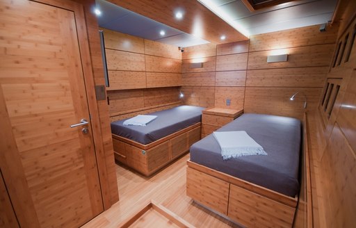 the twin cabin inside motor yacht che with built in gfflatscreen tv