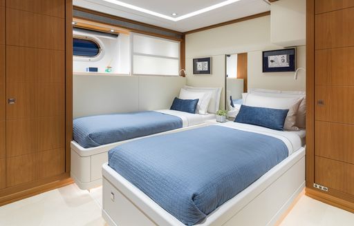 Charter yacht TALIA twin cabin