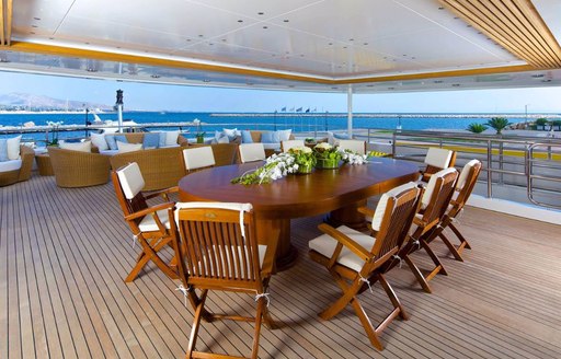 The central alfresco dining space on board O'MEGA