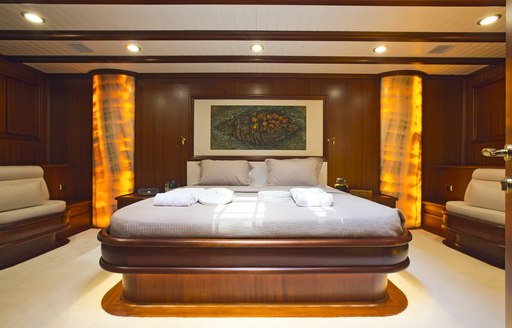 beautiful master suite on board sailing yacht REGINA 