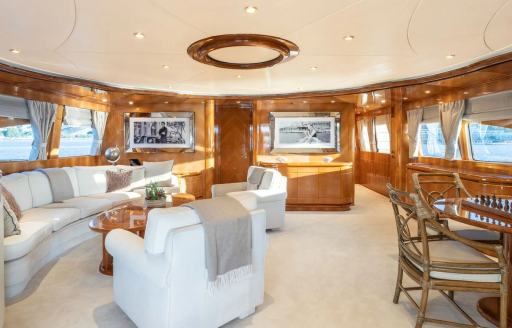 Charter yacht LADY G II upper salon overview
