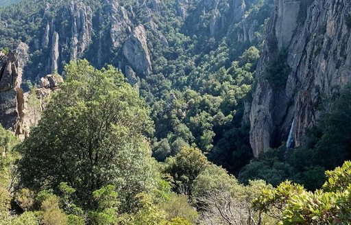 Cascade de Piscia di Ghjaddu Porto Vecchio valley