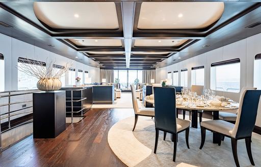 Charter yacht LOTUS upper salon with forward dining option