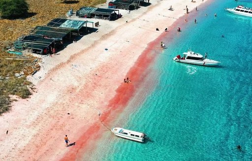 Aerial view of tenders at Pink Beach