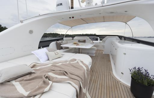 Flybridge on board charter yacht XUMI