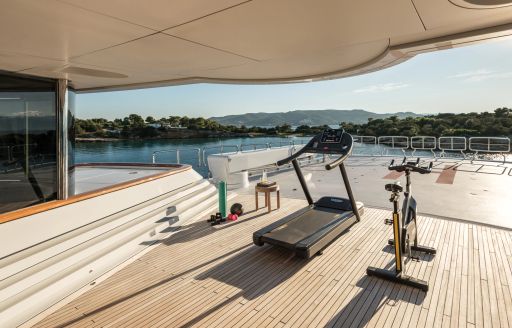 Charter yacht NOMAD gym equipment and sea view