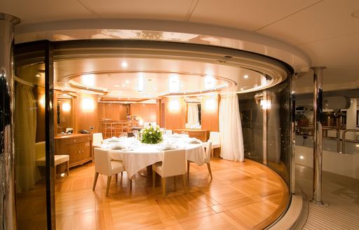 superyacht Blue Vision's dining area