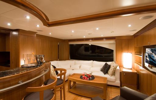 superyacht Blue Vision's fly bridge bar and seating area