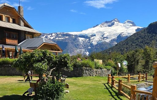 Patagonia - Tronador building