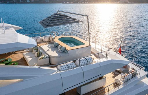 Overview of the deck Jacuzzi onboard charter yacht RIO