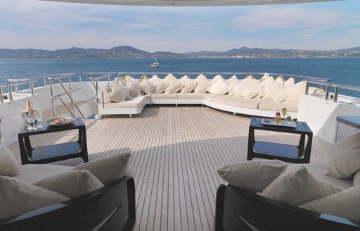 Superyacht My Little Violet aft deck seating area