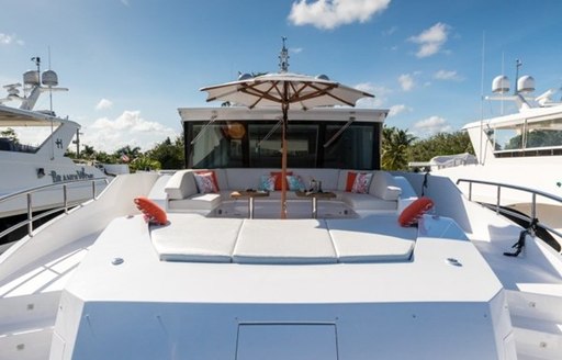 day one yacht sundeck