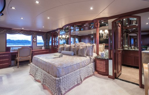 Shogun motor yacht stateroom