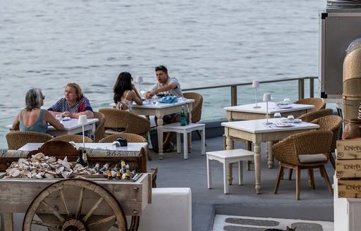 Crete - 7 Thalasses dining area