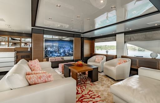 Charter yacht LADY MRD upper salon lounge