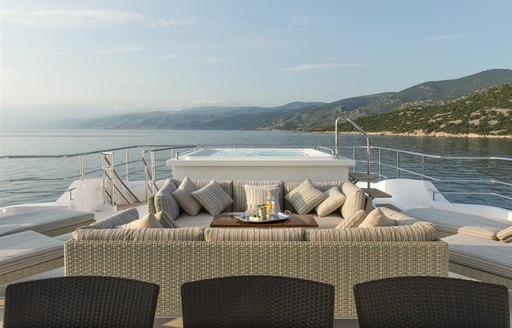 Jacuzzi and sunpad spread on oryx sundeck