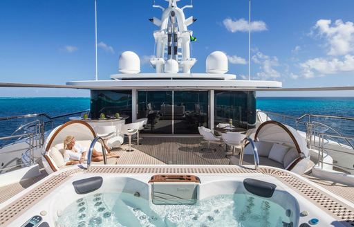 superyacht 'grace e''s sundeck Jacuzzi