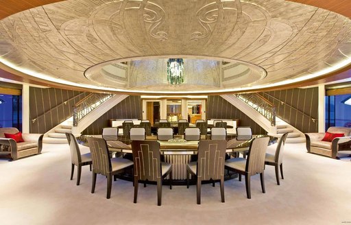 M/Y SERENE's luxurious dining room