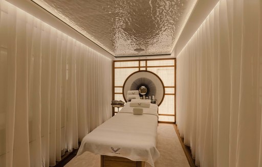 superyacht victorious massage area