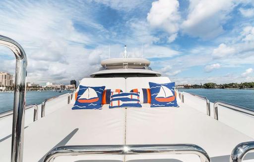 Charter yacht LUCKY LADY sun pads