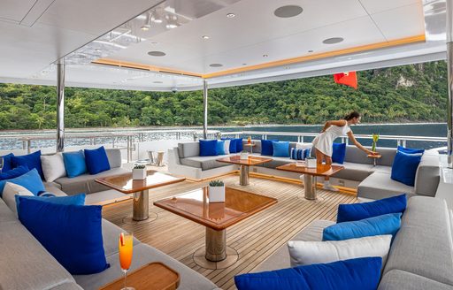 Superyacht charter TOP FIVE II exterior lounge