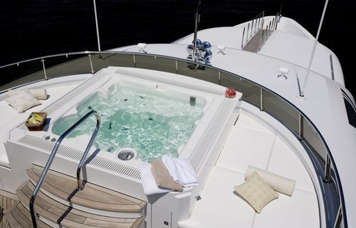 Deck Jacuzzi on Motor Yacht EROS