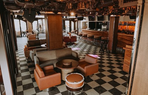 Monaco - La Rascasse interior