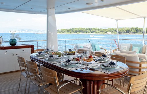 Al fresco dining area aboard superyacht La Mirage